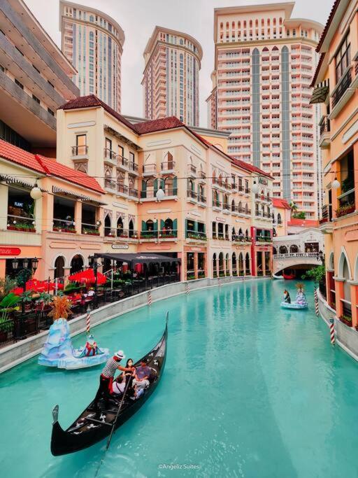 New Modern Venice Best View And Balcony, Fast Wifi At Mckinley Hill 1Br Interconnected To Venice Grand Canal Mall Manila Exterior photo